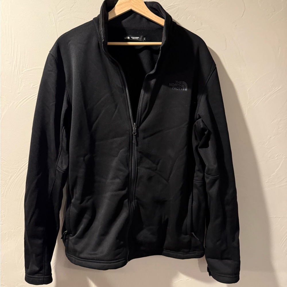 The North Face Men's Black Performance Jacket